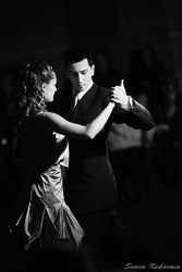 Клуб Аргентинского танго приглашает ВСЕХ танцевать.